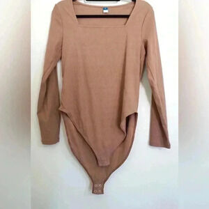 Old Navy brown long sleeve body suit with square neckline.